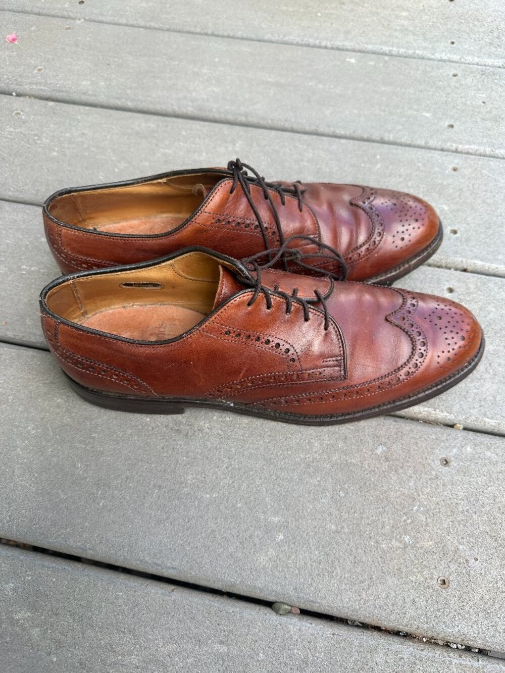 Allen Edmonds  Auburn Men's Oxford Wingtip Dress Shoes brown size 11 A